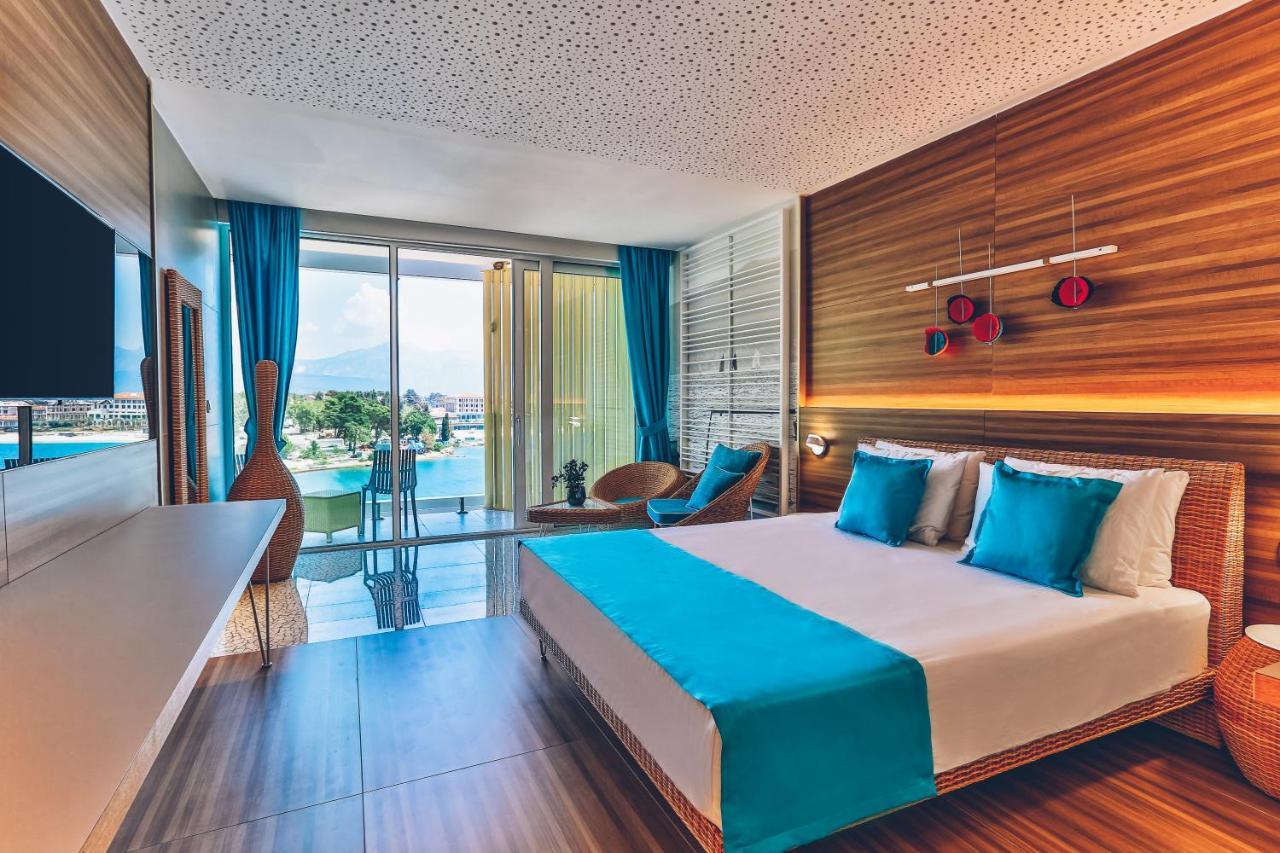 Carine Hotel Kumbor Superior Херцег-Нови Экстерьер фото